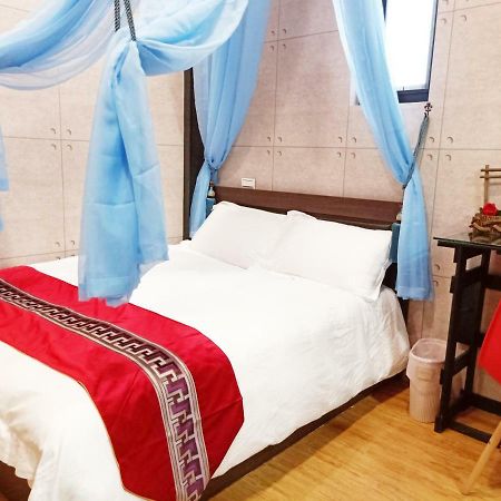 Woju Homestay Tainan Exterior foto