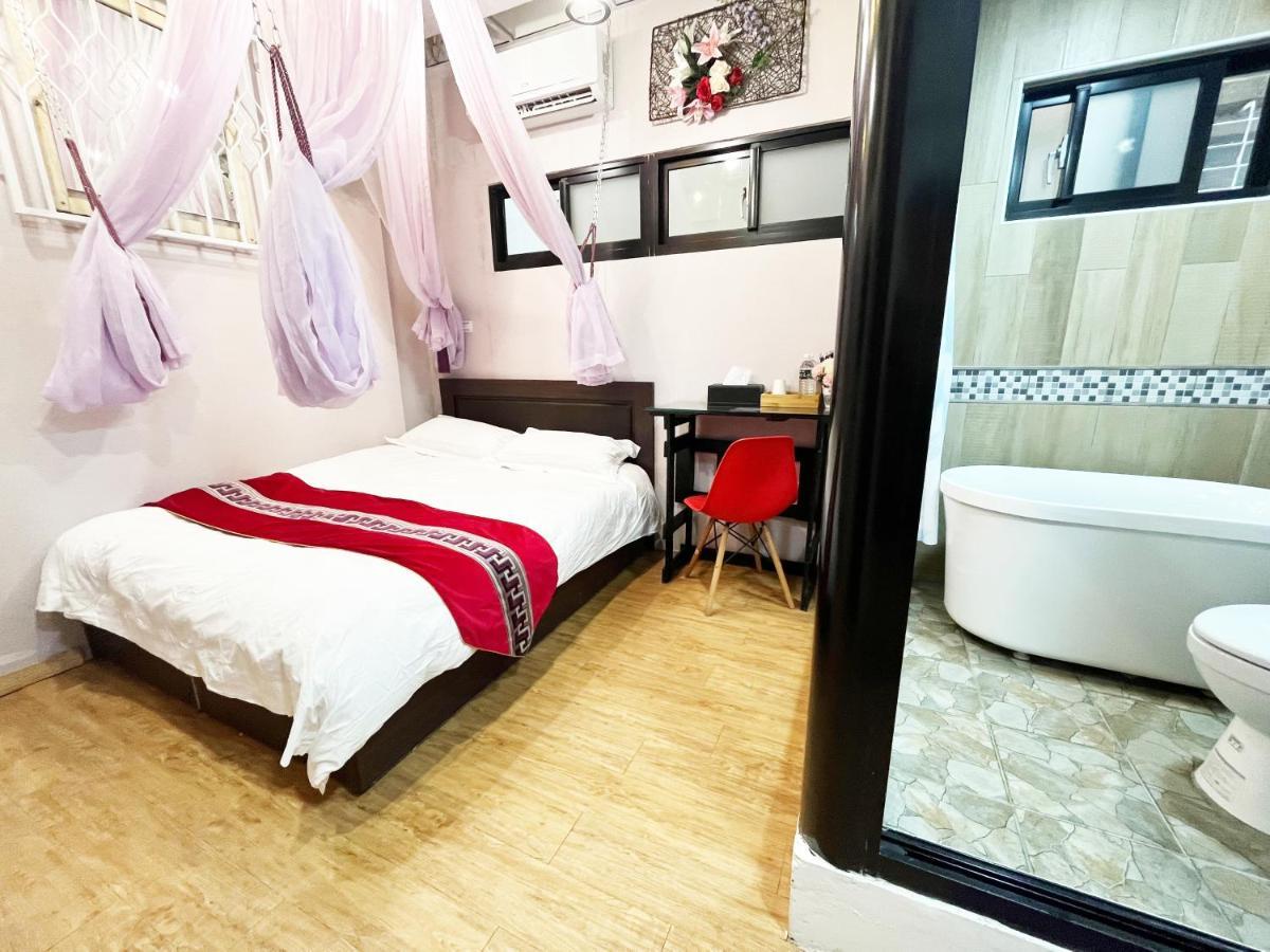 Woju Homestay Tainan Exterior foto